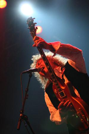 Y&T3